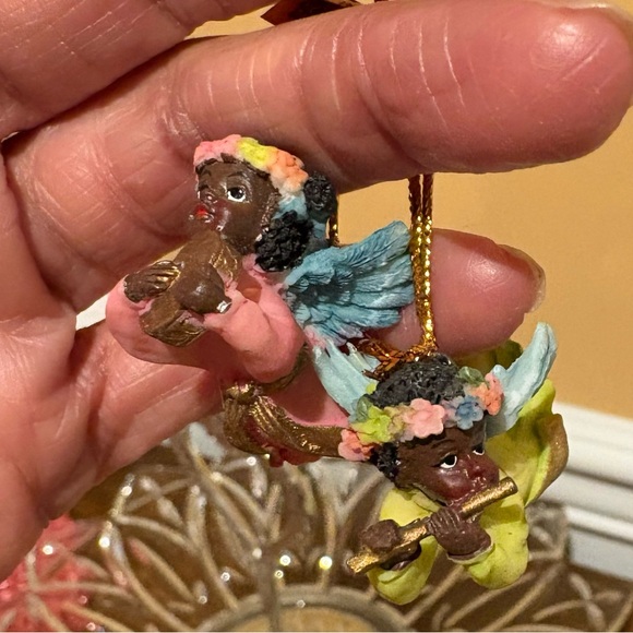 Giftco Set of 6 Little Angel Instrument Playing Polyresin Christmas Ornaments - Picture 7 of 8